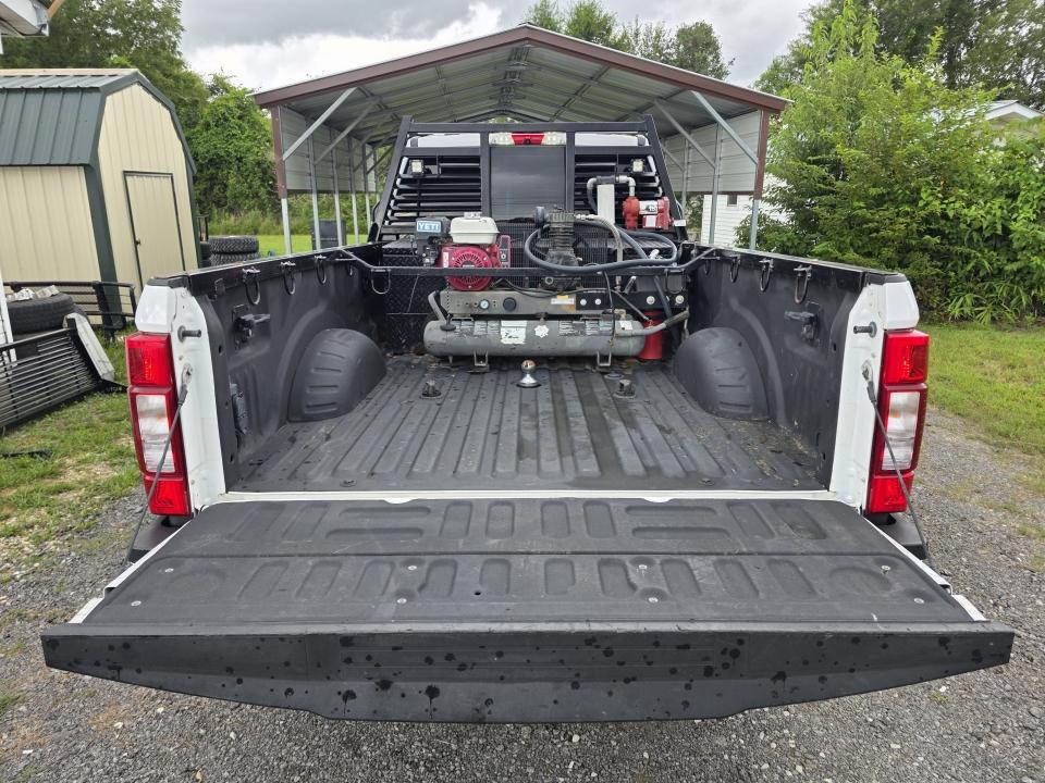 2020 Ford F-350 Super Duty XLT - Photo 7