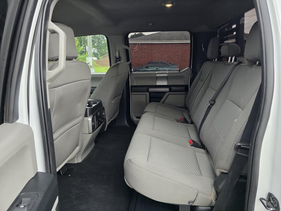 2020 Ford F-350 Super Duty XLT - Photo 9